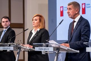 Babišův kabinet rozjel personální čistky - Novinky